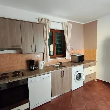 Villa Mirta *